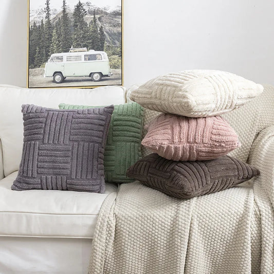 Capa de Almofada em Tricô Tufado com Textura Patchwork | Husdecor